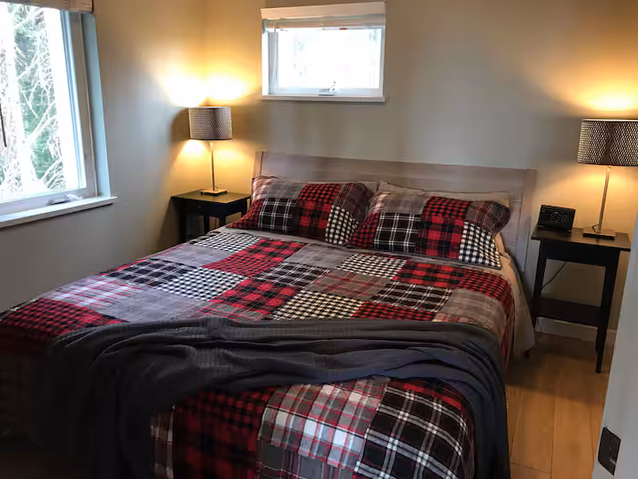 Interior at Bonnie Doon cabin