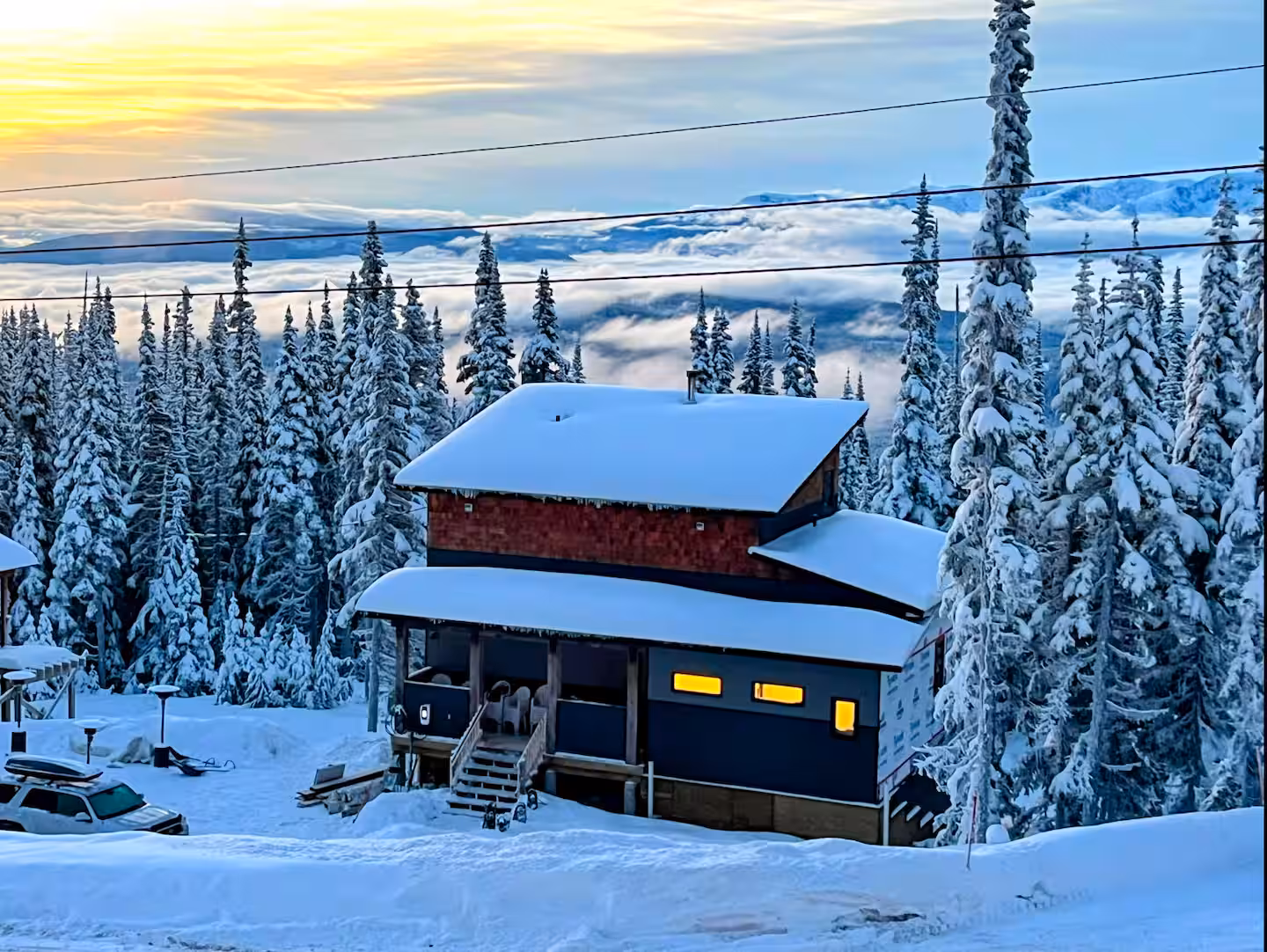 Double Black Retreat cabin in winter on Hudson Bay Mountain